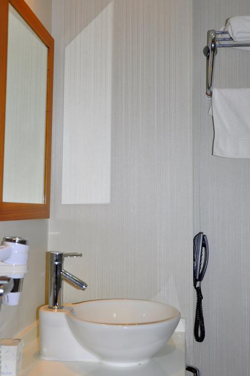 Island Hotel Istanbul Zimmer foto