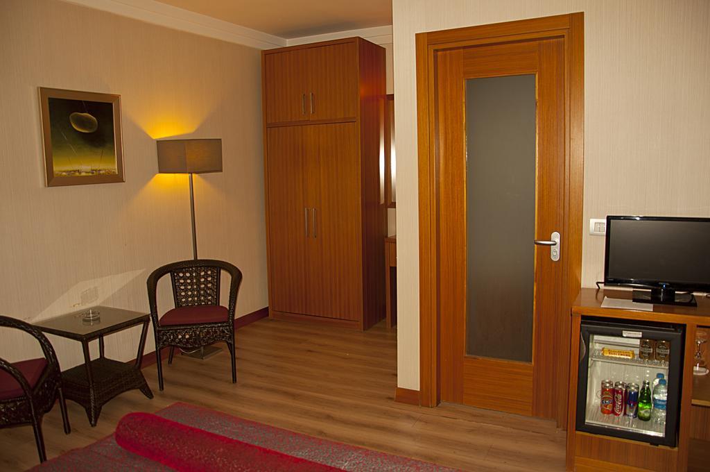 Island Hotel Istanbul Zimmer foto