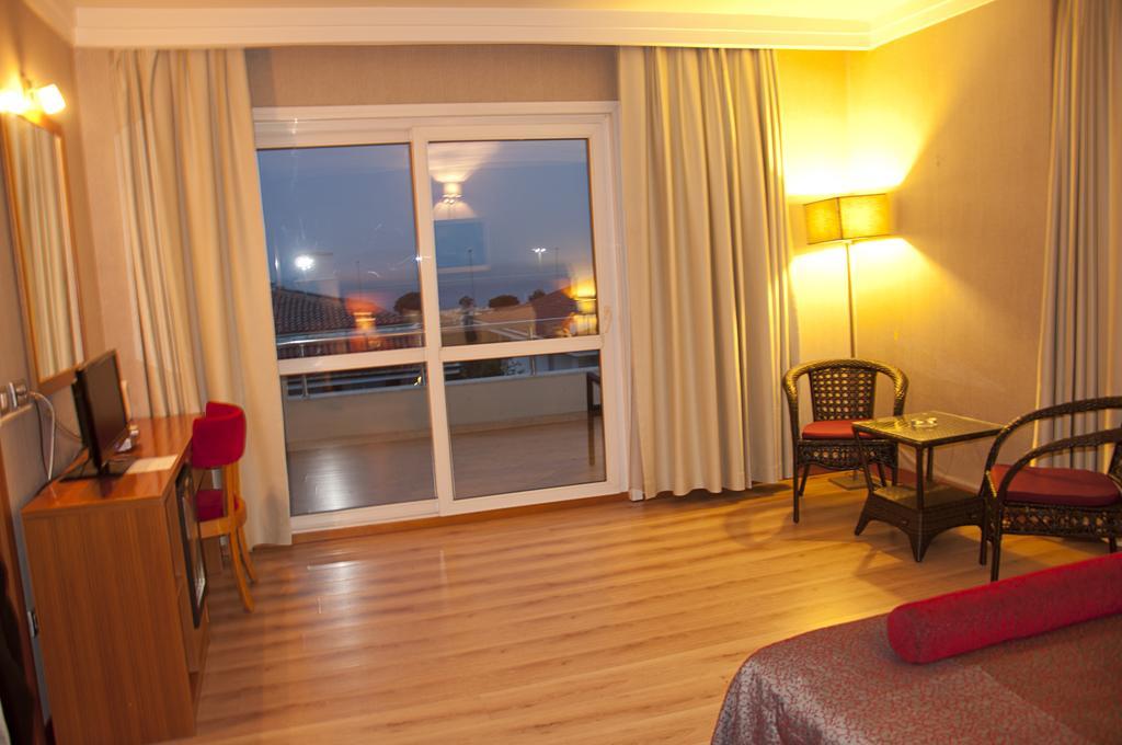 Island Hotel Istanbul Zimmer foto